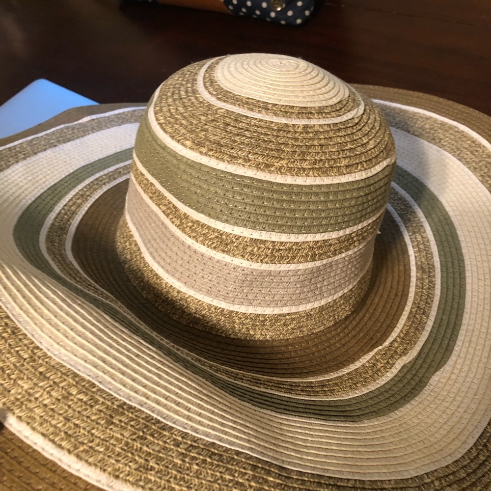 Sun hat